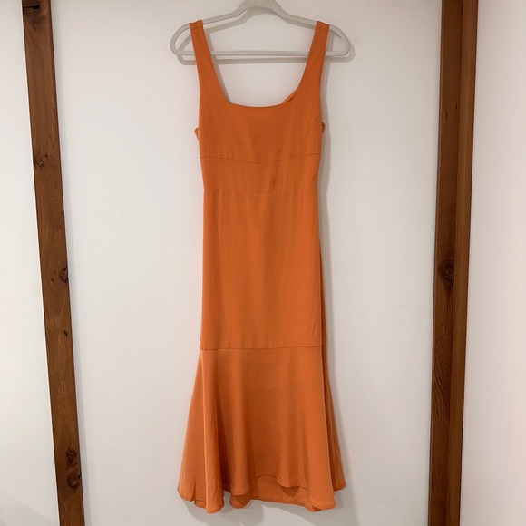 4SI3NNA Dresses & Skirts - 4SI3NNA Orange Midi Dress